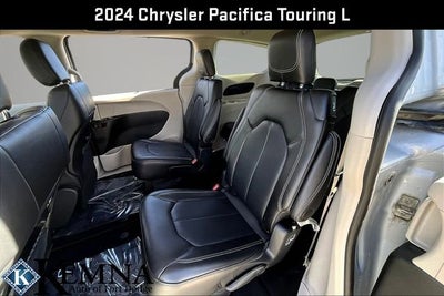 2024 Chrysler Pacifica Touring L AWD