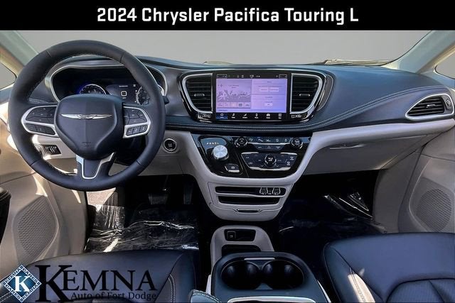 2024 Chrysler Pacifica Touring L AWD