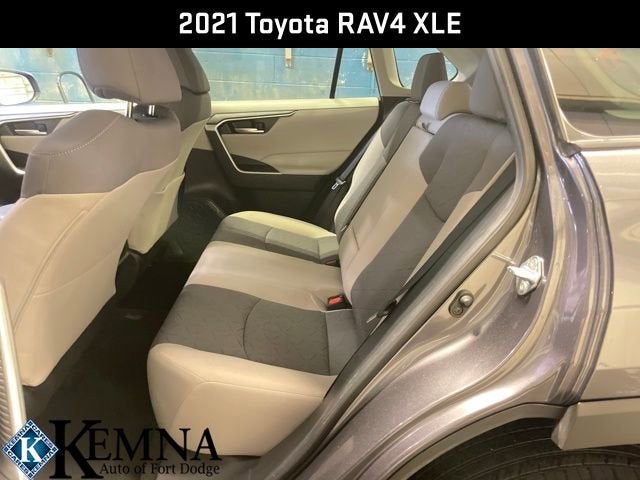 2021 Toyota RAV4 XLE