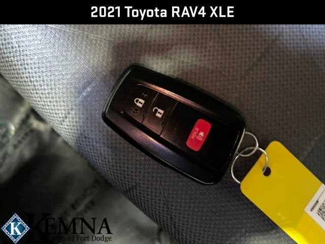 2021 Toyota RAV4 XLE