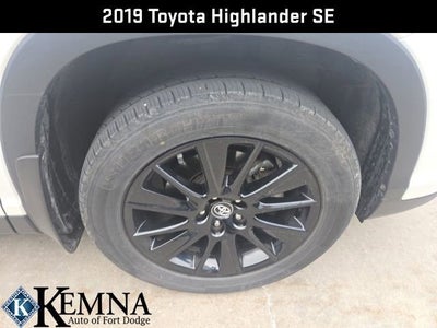 2019 Toyota Highlander SE