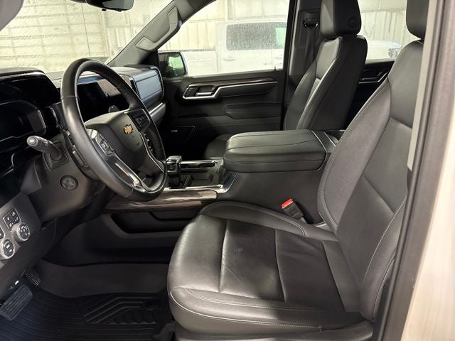 2025 Chevrolet Silverado 1500 4WD Crew Cab Short Bed LTZ