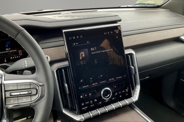 2024 GMC Acadia AWD Denali