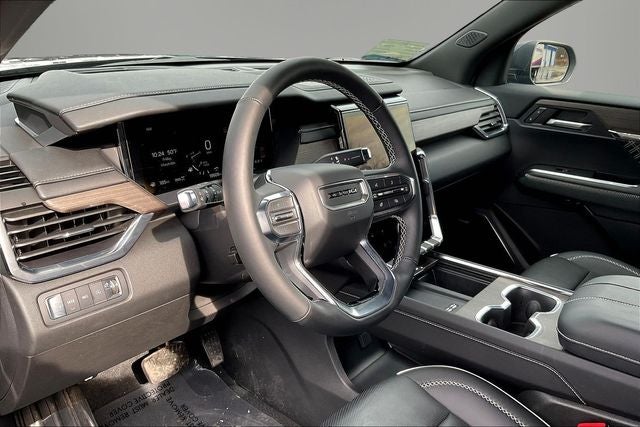 2024 GMC Acadia AWD Denali