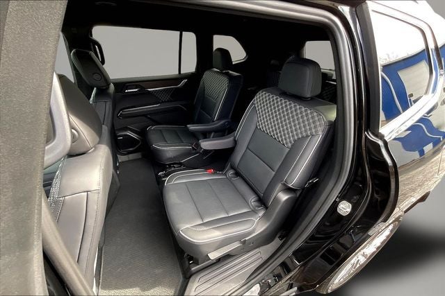 2024 GMC Acadia AWD Denali