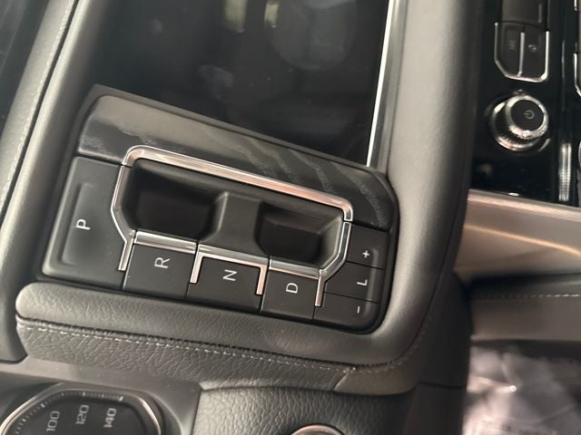 2021 GMC Yukon 4WD Denali