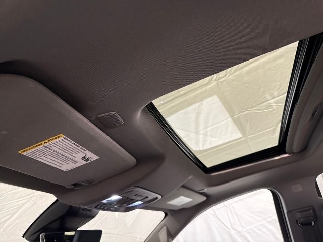 2024 GMC Sierra 2500HD 4WD Crew Cab Standard Bed Denali