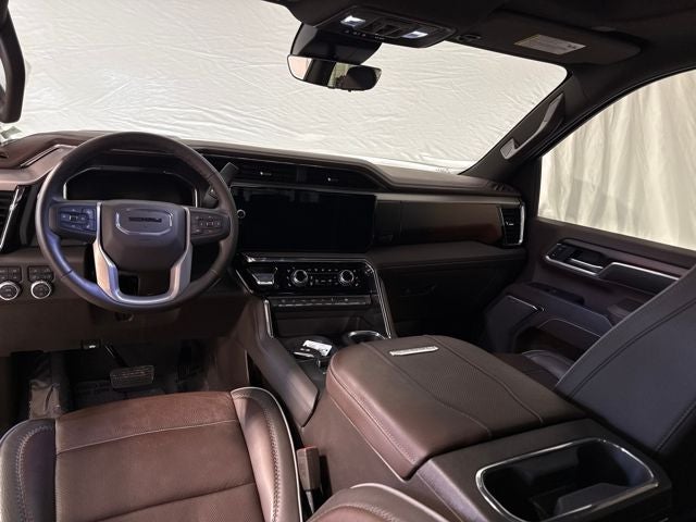 2025 GMC Sierra 3500HD 4WD Crew Cab Long Bed Denali