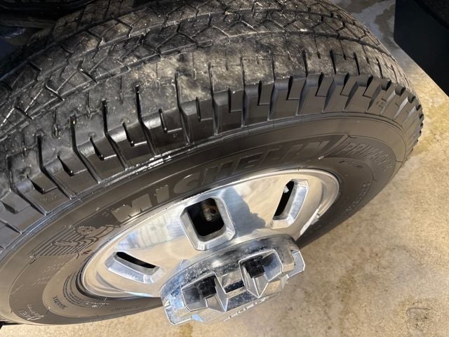 2025 GMC Sierra 3500HD 4WD Crew Cab Long Bed Denali