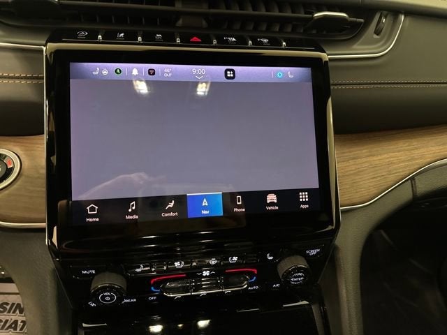 2022 Jeep Grand Cherokee Summit