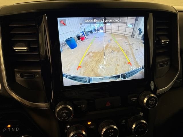 2022 RAM 1500 Big Horn Crew Cab 4x4 5'7" Box