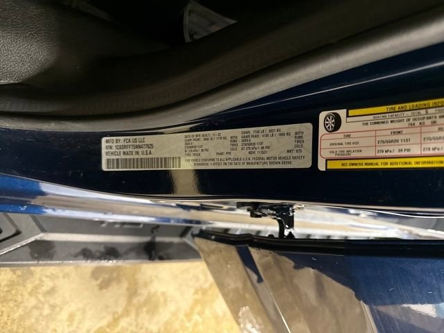 2022 RAM 1500 Big Horn Crew Cab 4x4 5'7" Box