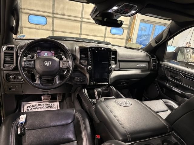 2022 RAM 1500 Laramie Crew Cab 4x4 5'7" Box